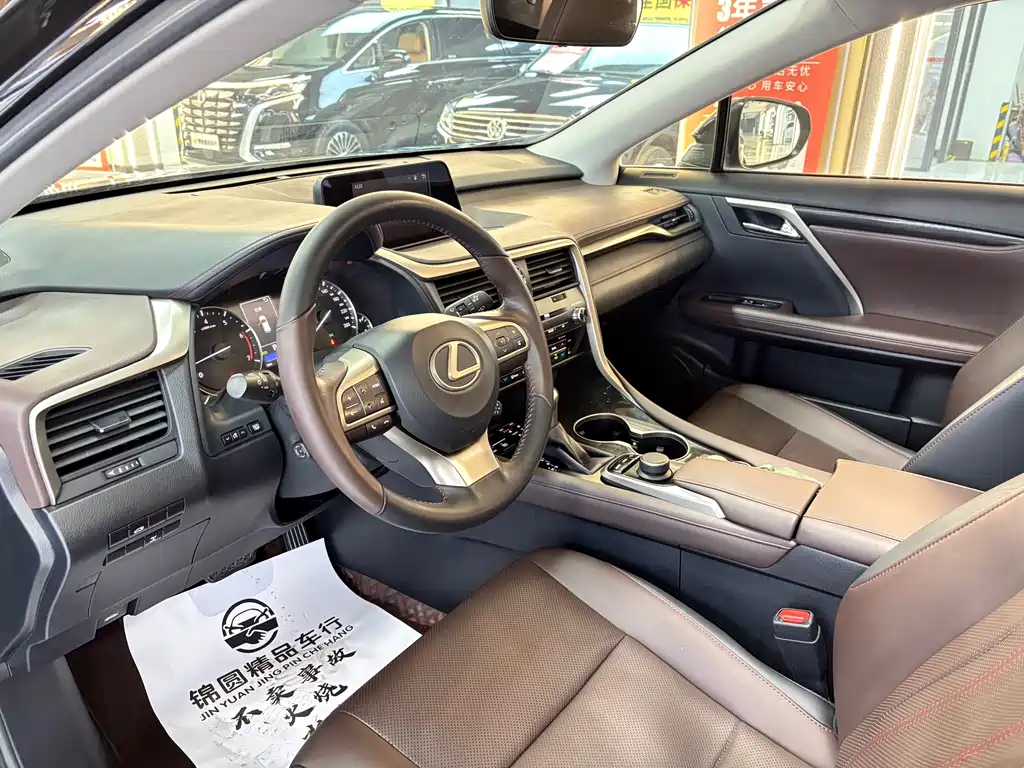 Lexus RX — фото 10