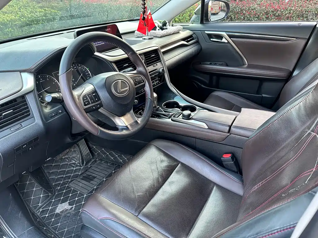Lexus RX — фото 9