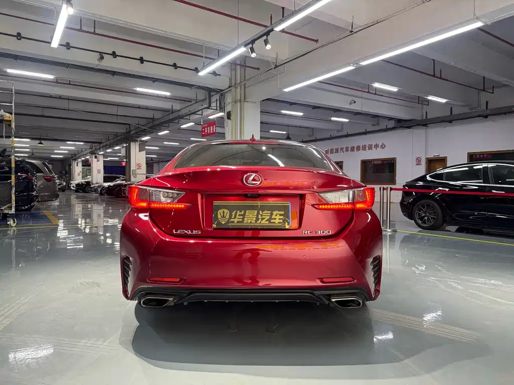 Lexus RC — фото 8