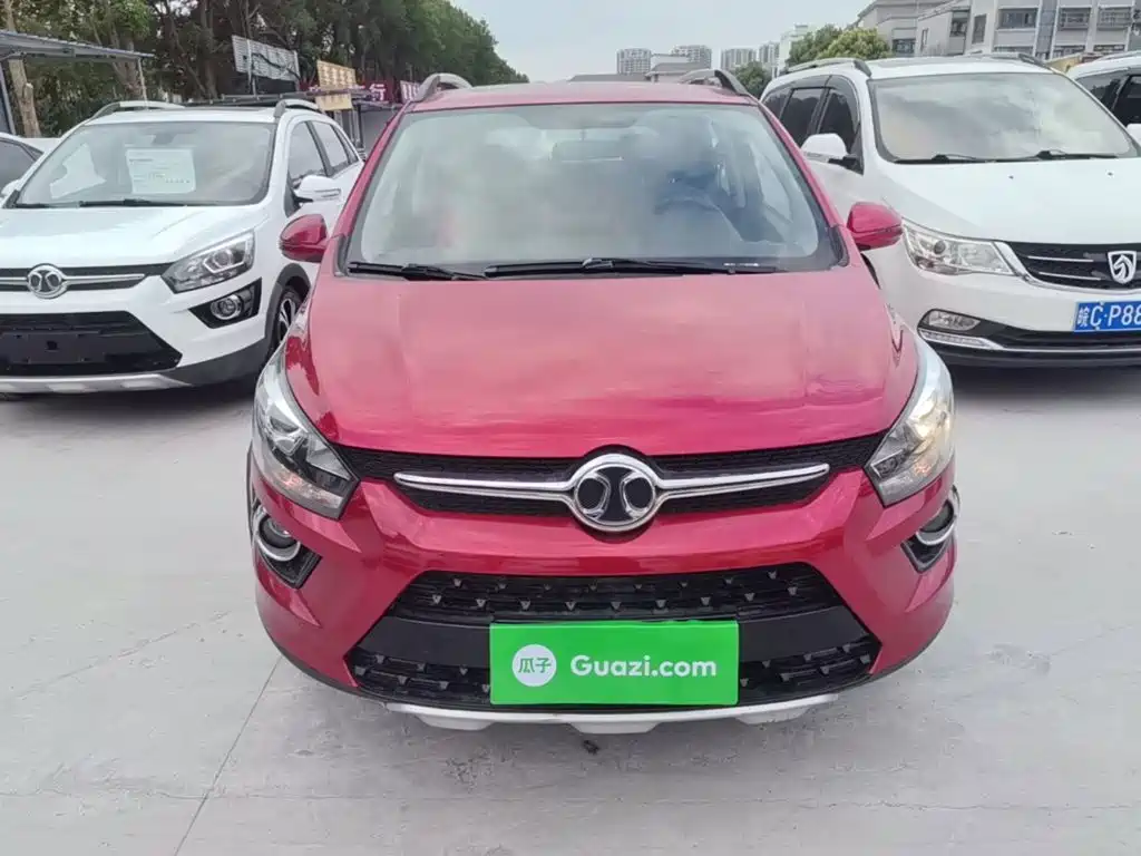 BAIC Senova X25 — фото 3