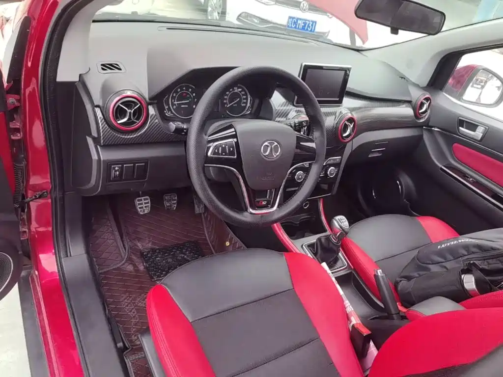 BAIC Senova X25 — фото 10