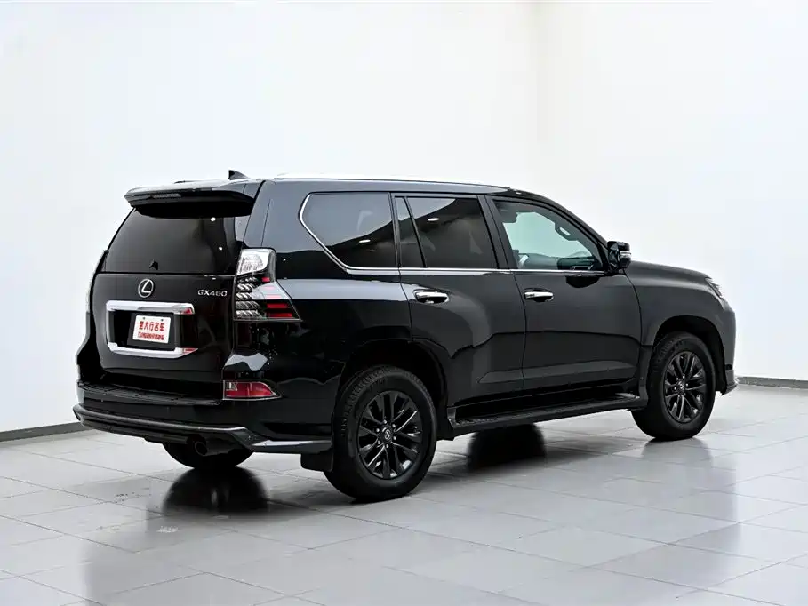 Lexus GX — фото 7