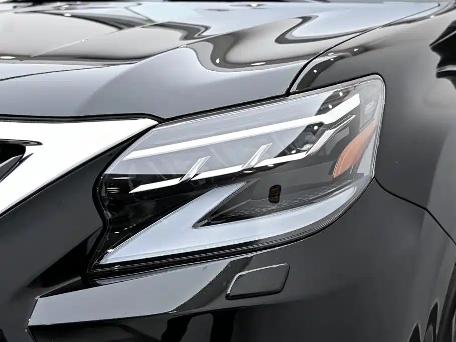 Lexus GX — фото 10