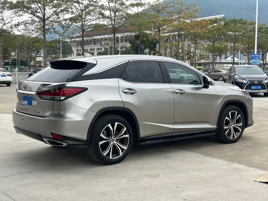 Lexus RX — фото 7