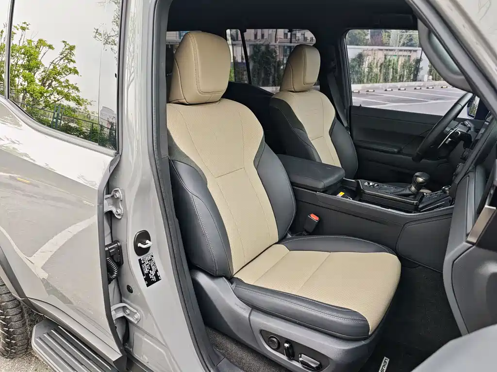 Lexus GX — фото 14