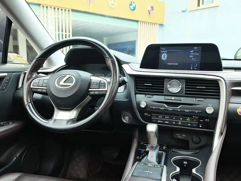Lexus RX — фото 9