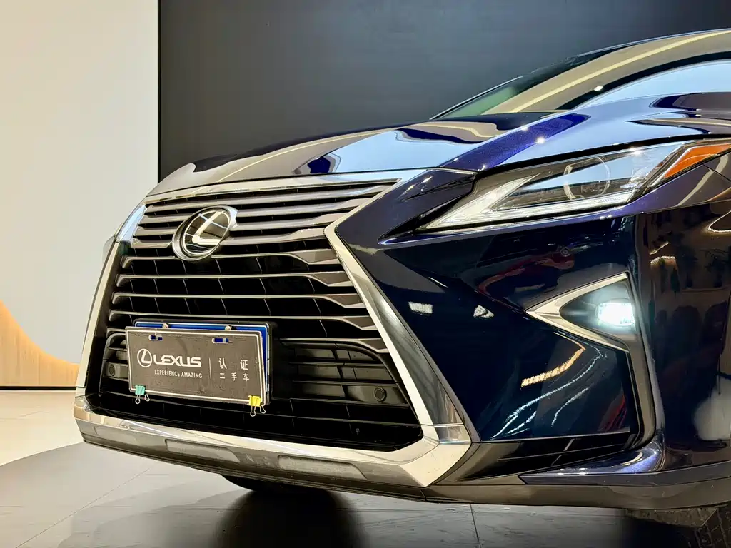 Lexus RX — фото 4