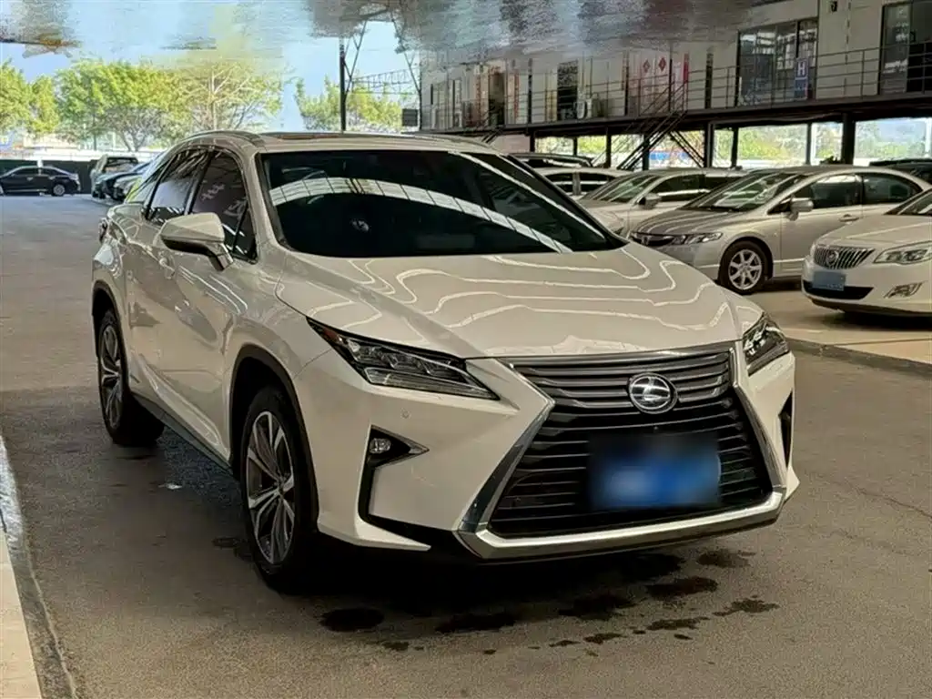 Lexus RX — фото 23
