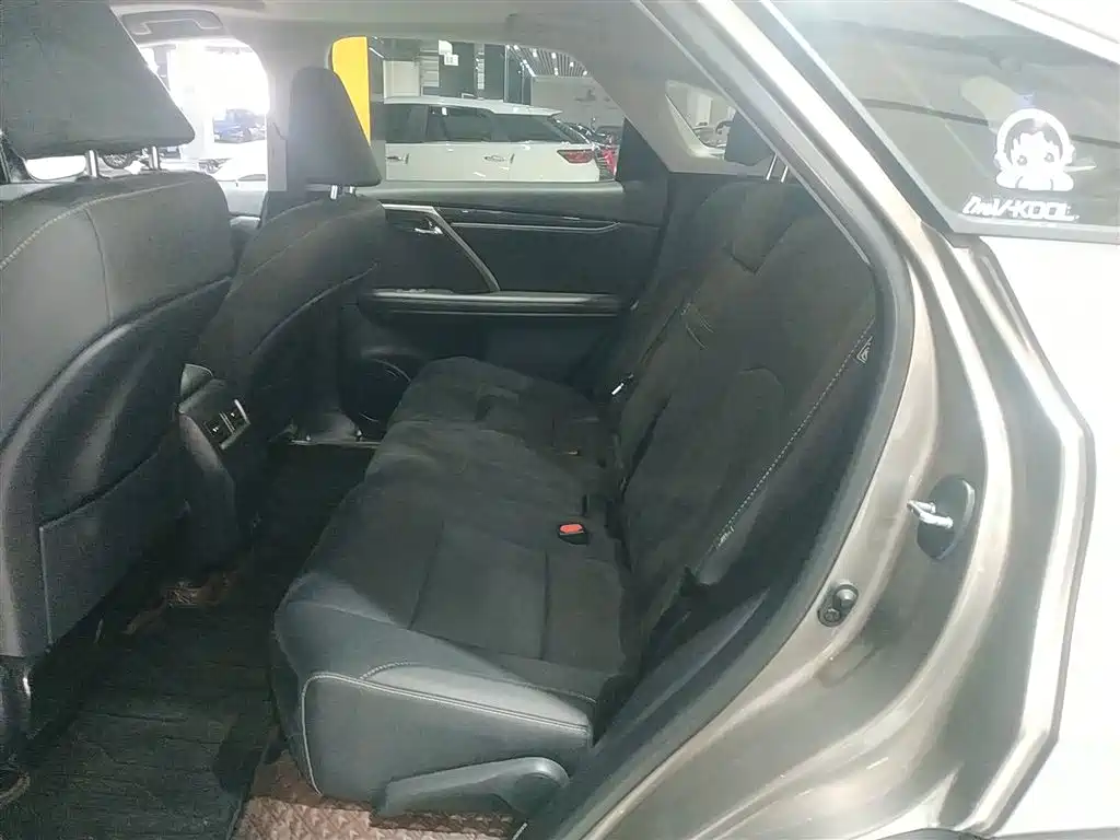 Lexus RX — фото 11