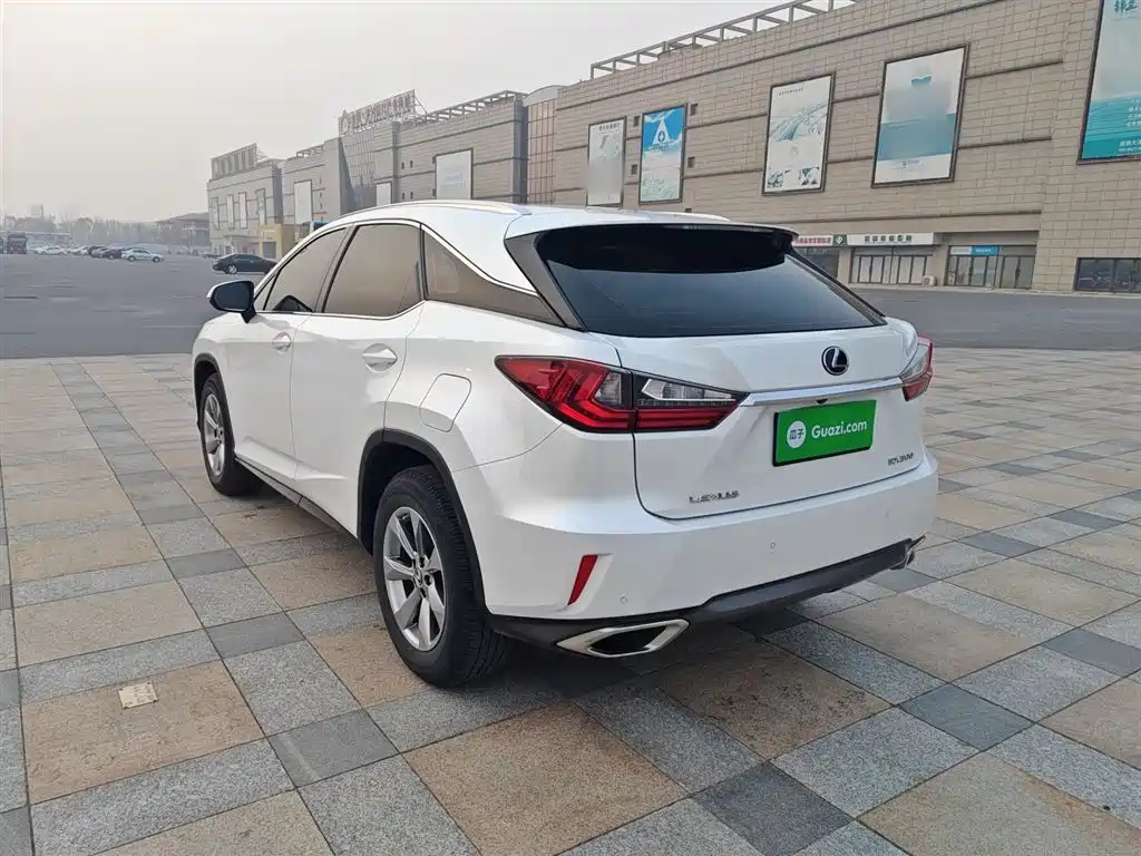Lexus RX — фото 17