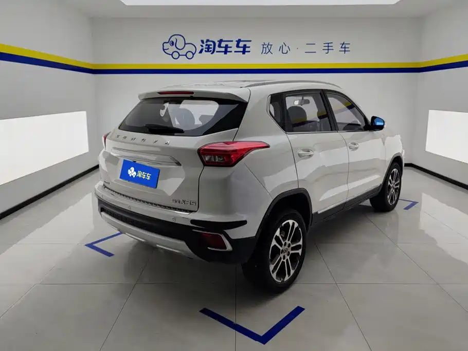 BAIC Senova X35 — фото 3