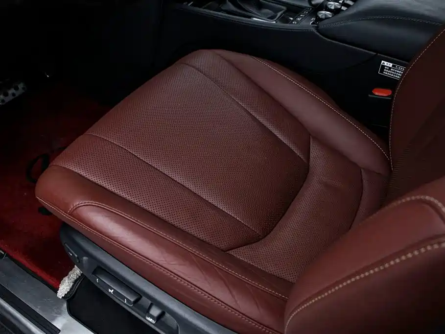 Lexus LX — фото 13