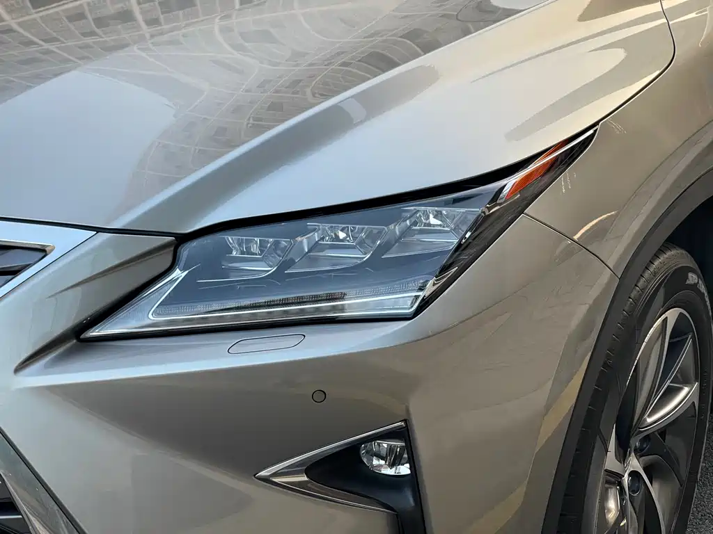 Lexus RX — фото 25