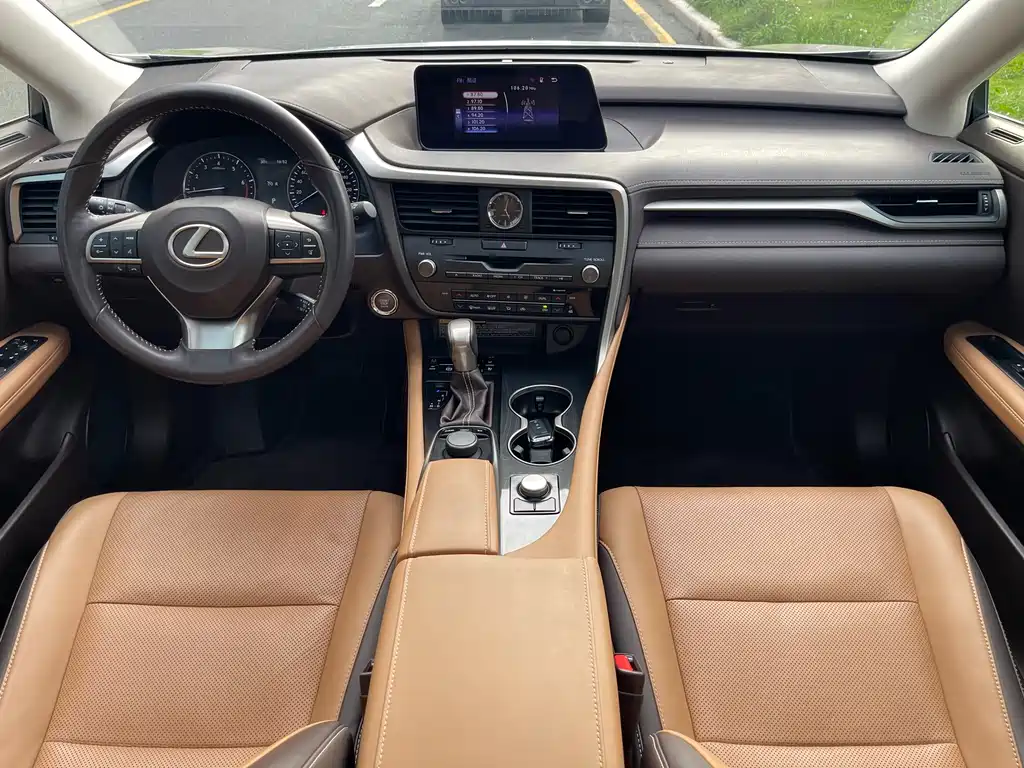 Lexus RX — фото 4