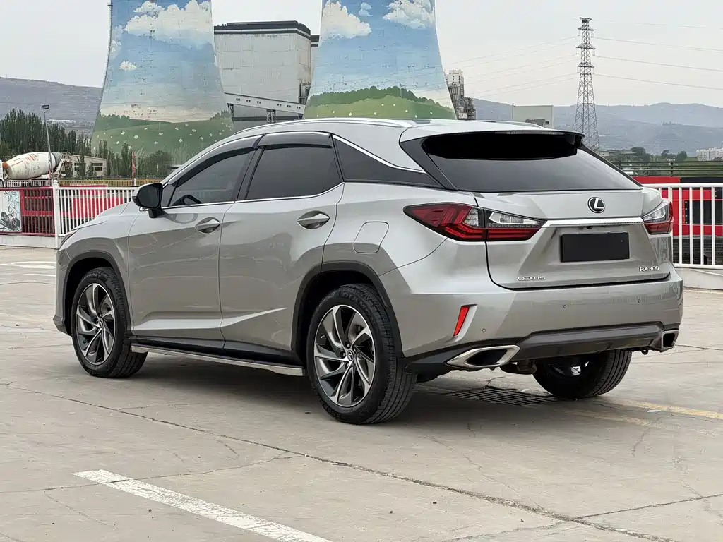 Lexus RX — фото 7