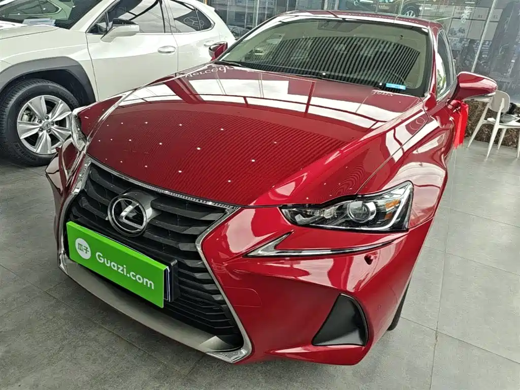 Lexus IS — фото 2