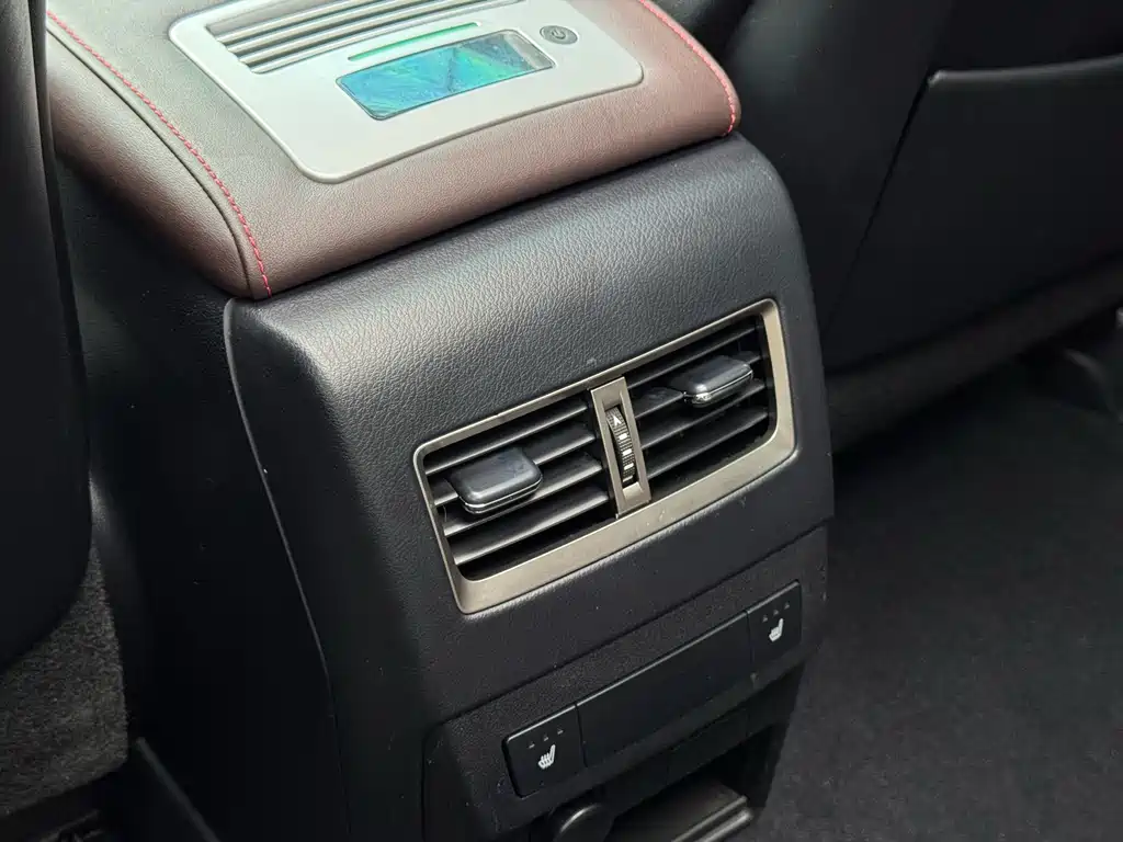 Lexus RX — фото 16
