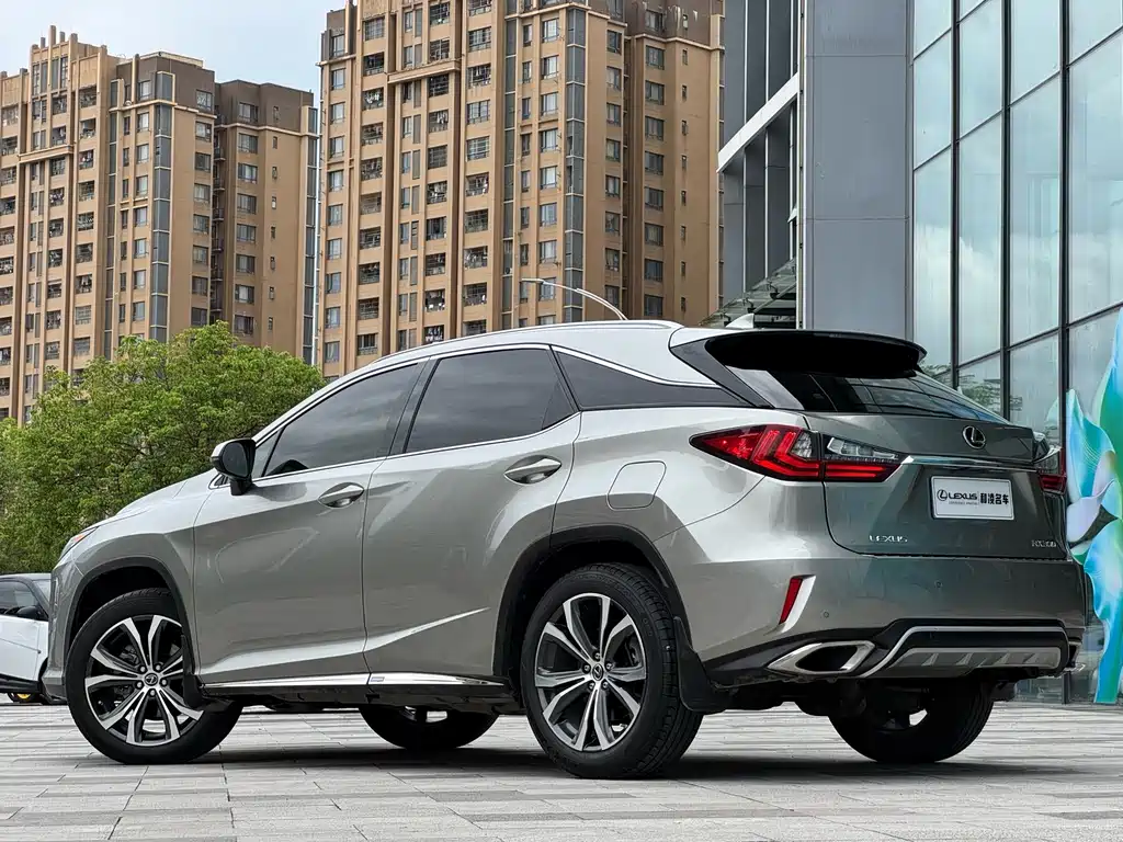 Lexus RX — фото 4