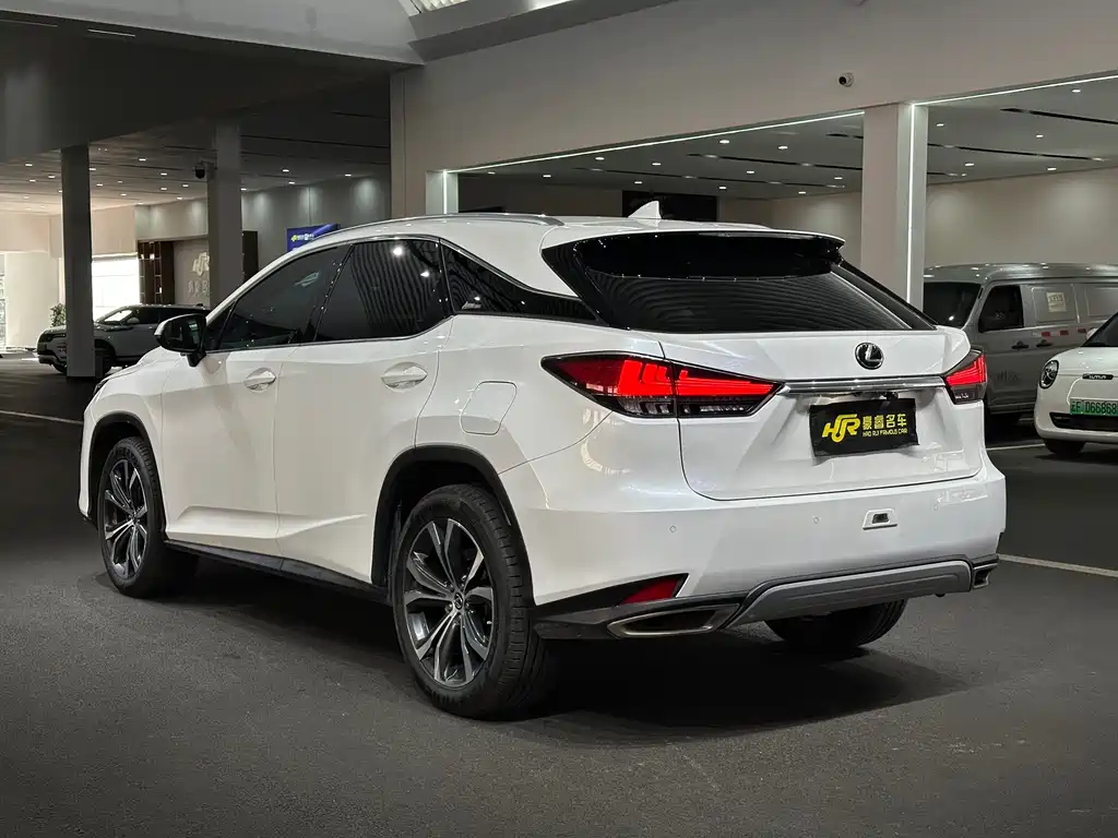 Lexus RX — фото 7