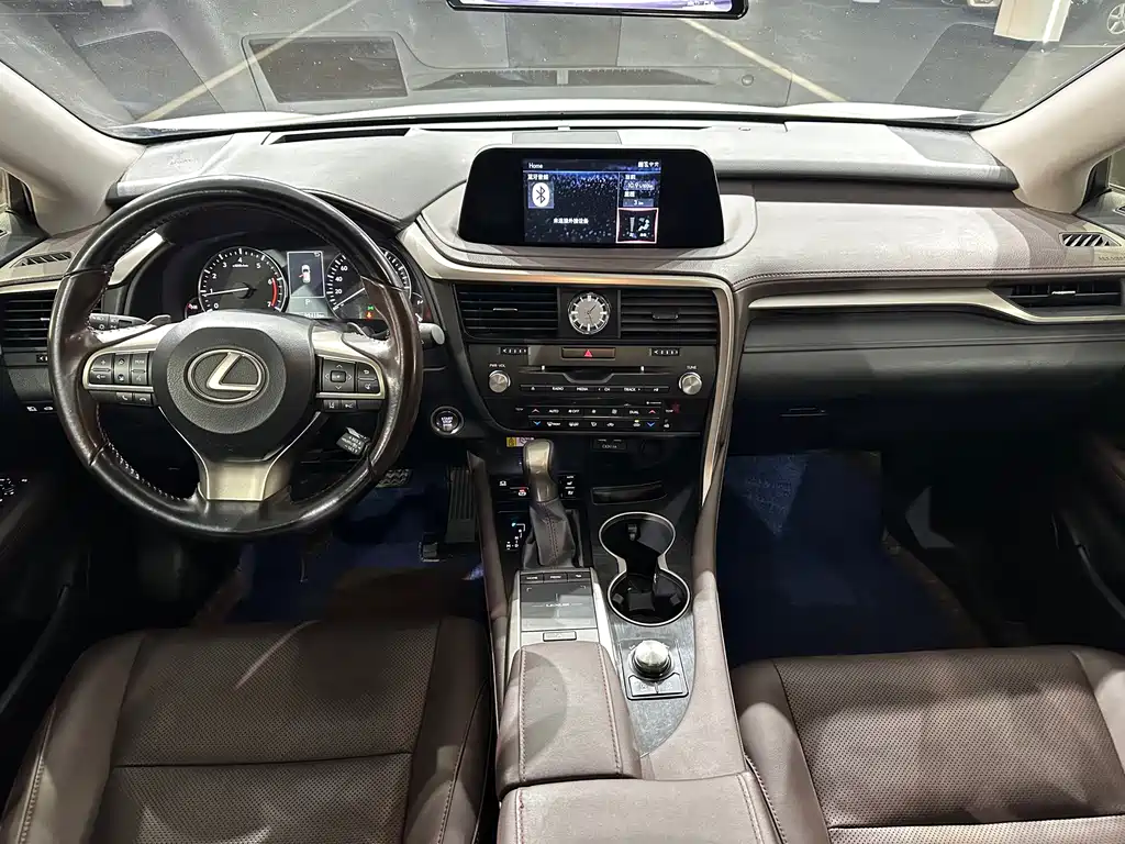 Lexus RX — фото 9