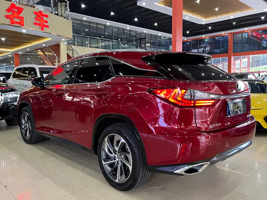 Lexus RX — фото 6