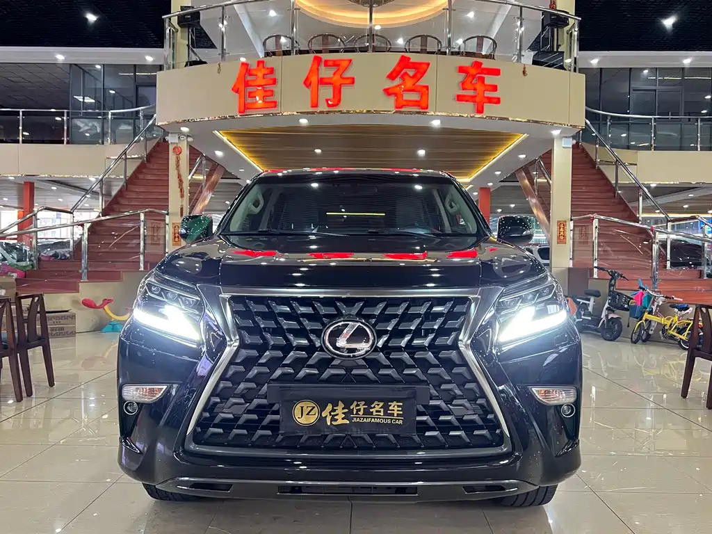 Lexus GX — фото 2