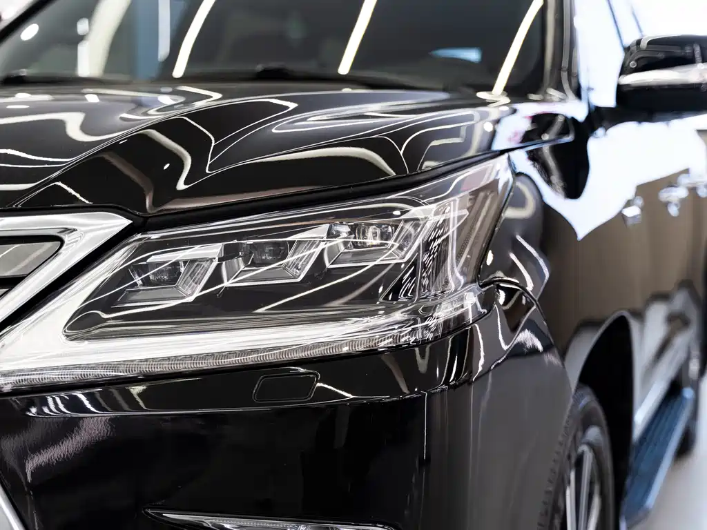 Lexus LX — фото 7