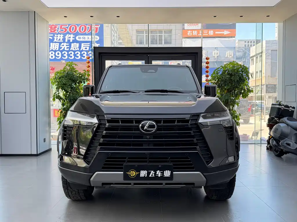 Lexus GX — фото 2