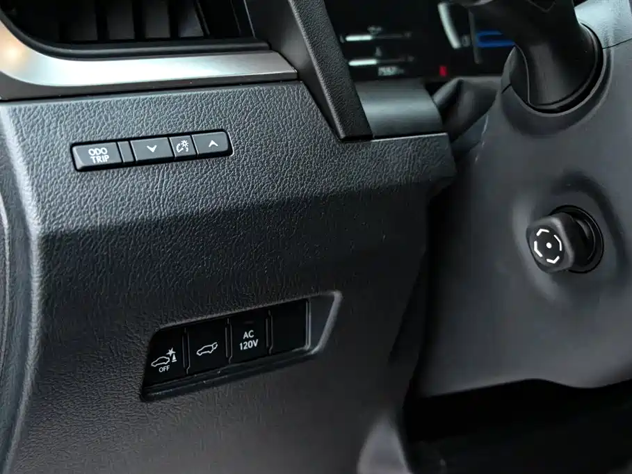 Lexus GX — фото 17