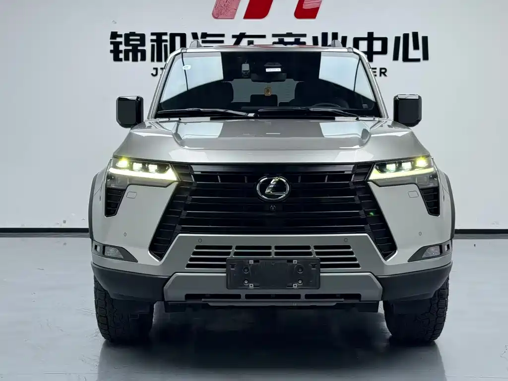 Lexus GX — фото 2