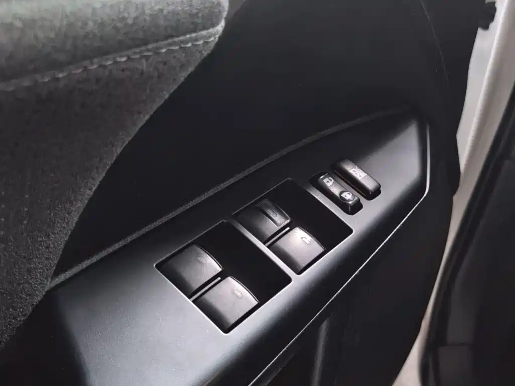 Lexus CT — фото 17