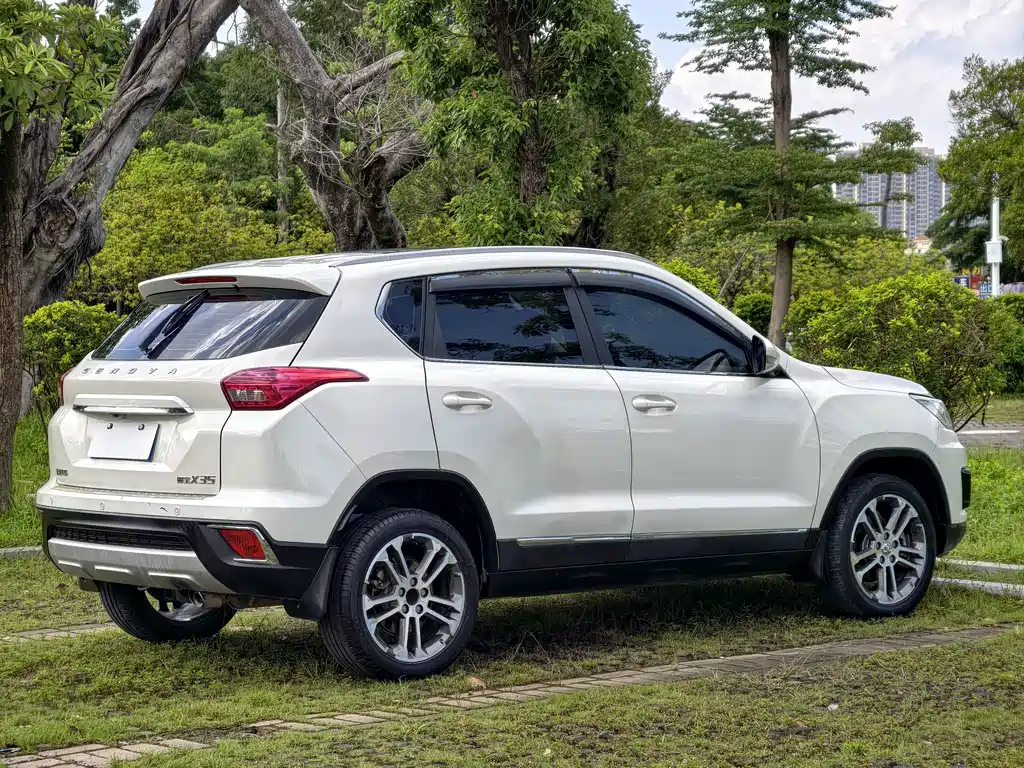 BAIC Senova X35 — фото 6
