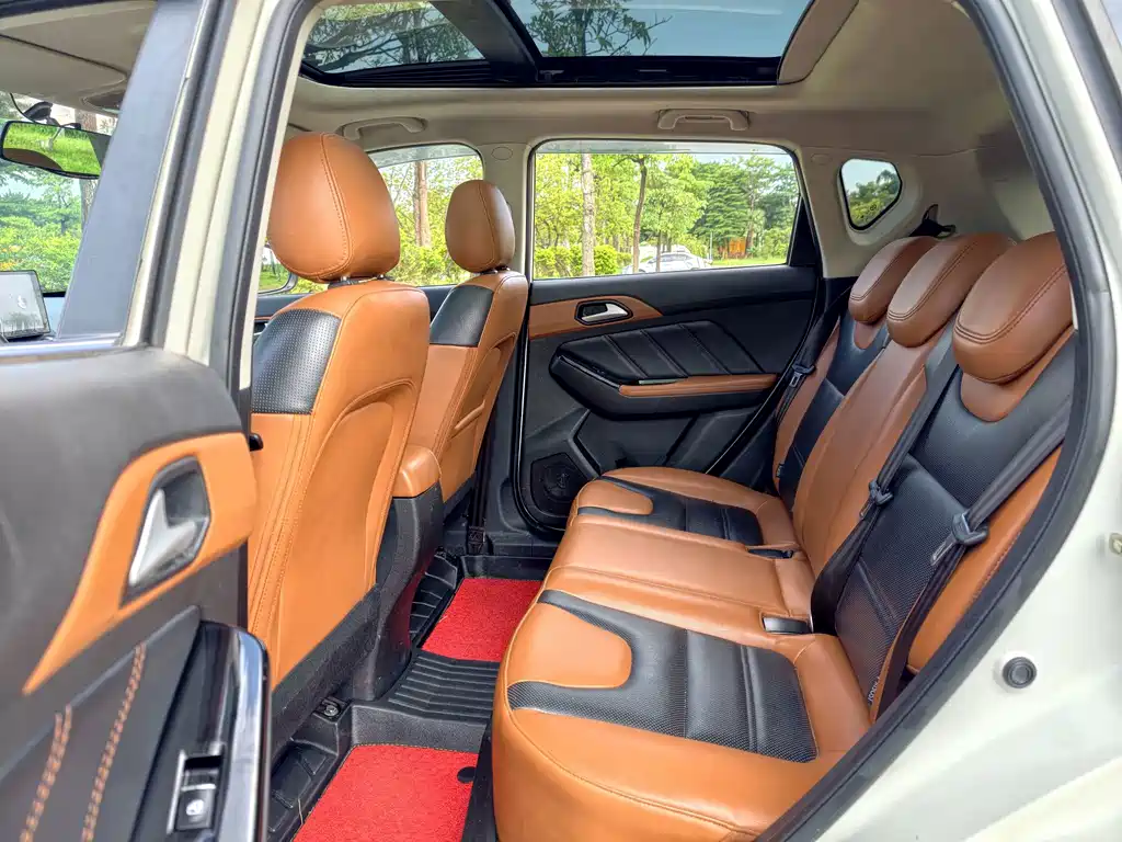 BAIC Senova X35 — фото 10
