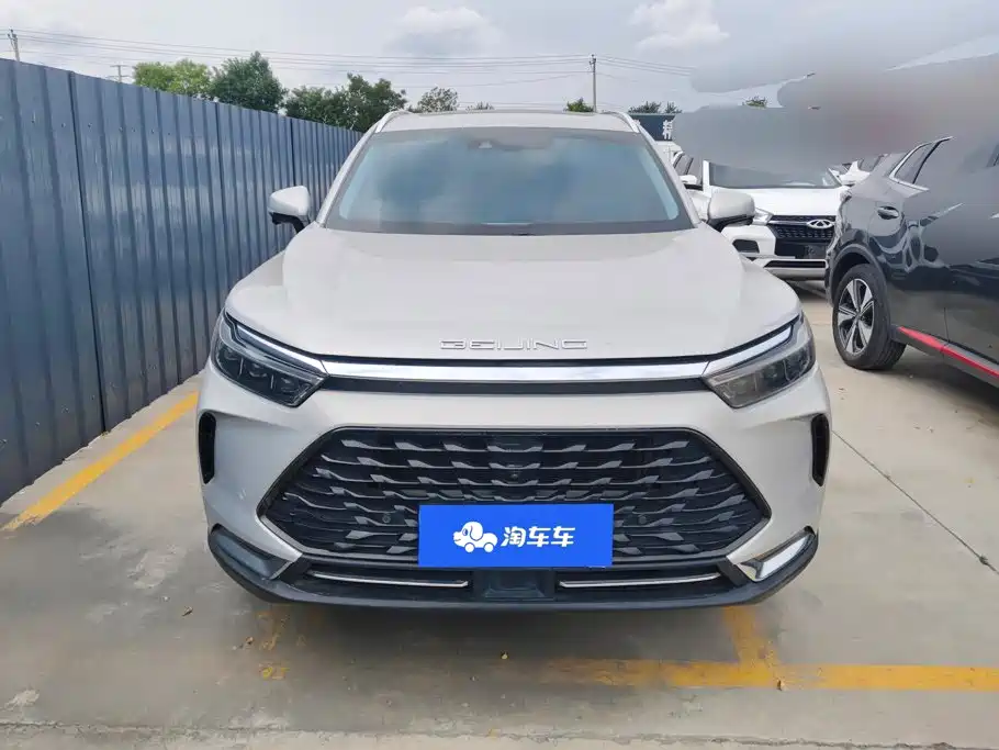 BAIC X7 — фото 2