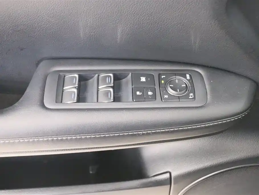 Lexus RX — фото 13