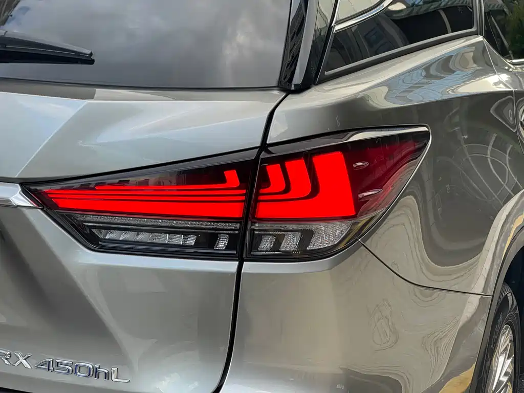 Lexus RX — фото 33