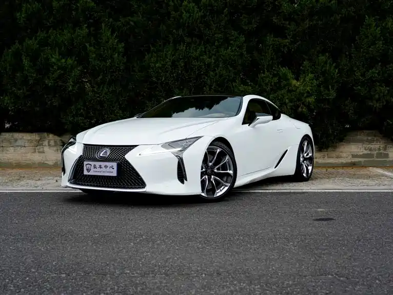 Lexus LC