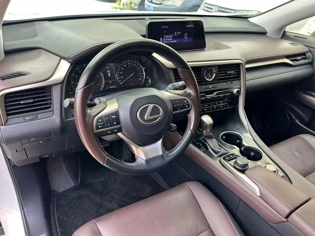 Lexus RX — фото 4