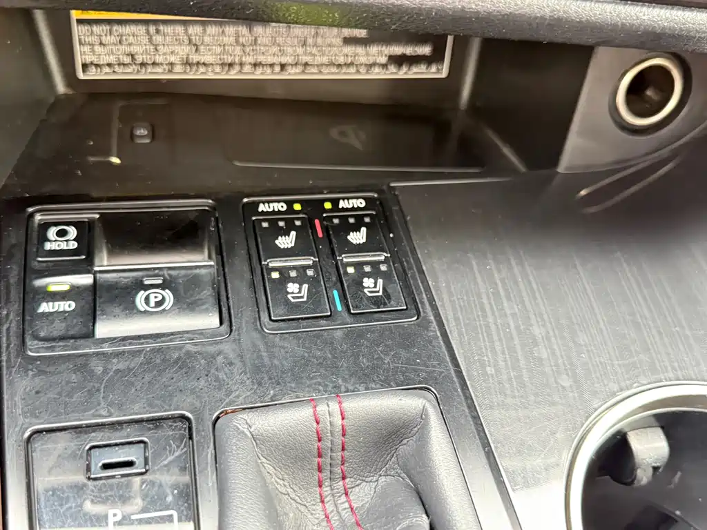 Lexus RX — фото 20