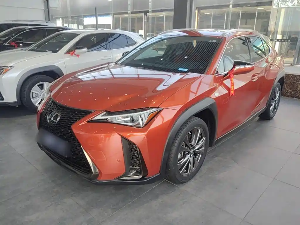 Lexus UX — фото 2