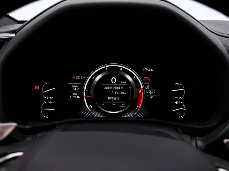 Lexus LX — фото 6