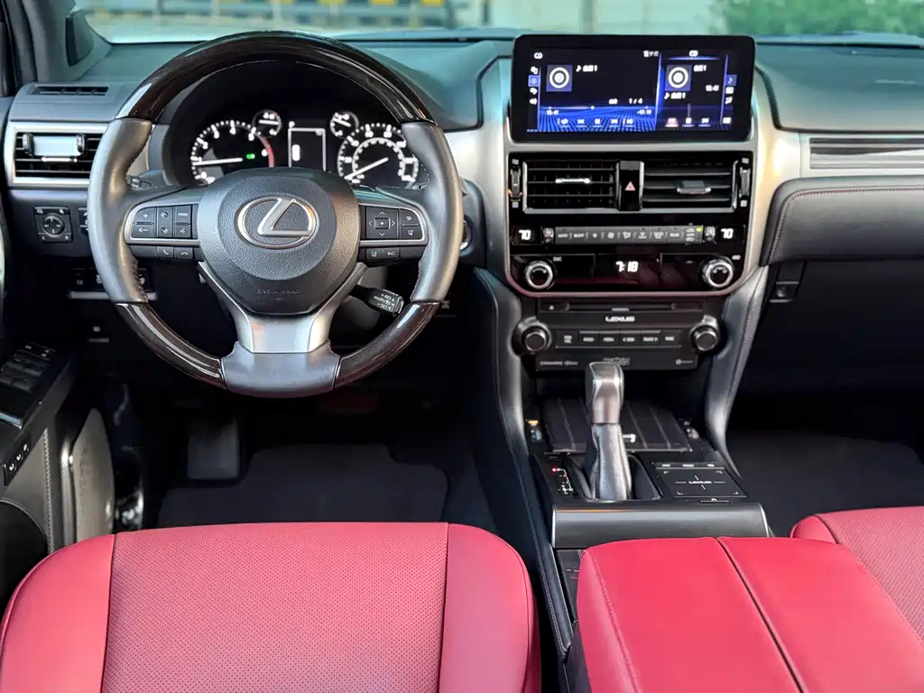 Lexus GX — фото 13
