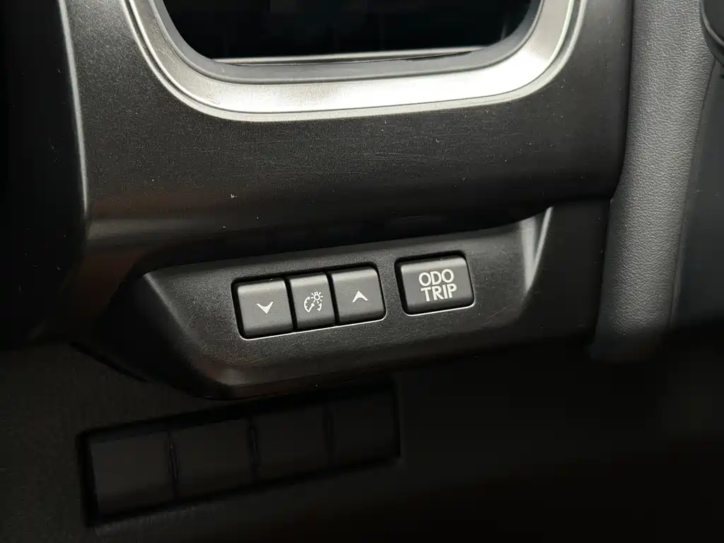 Lexus UX — фото 14