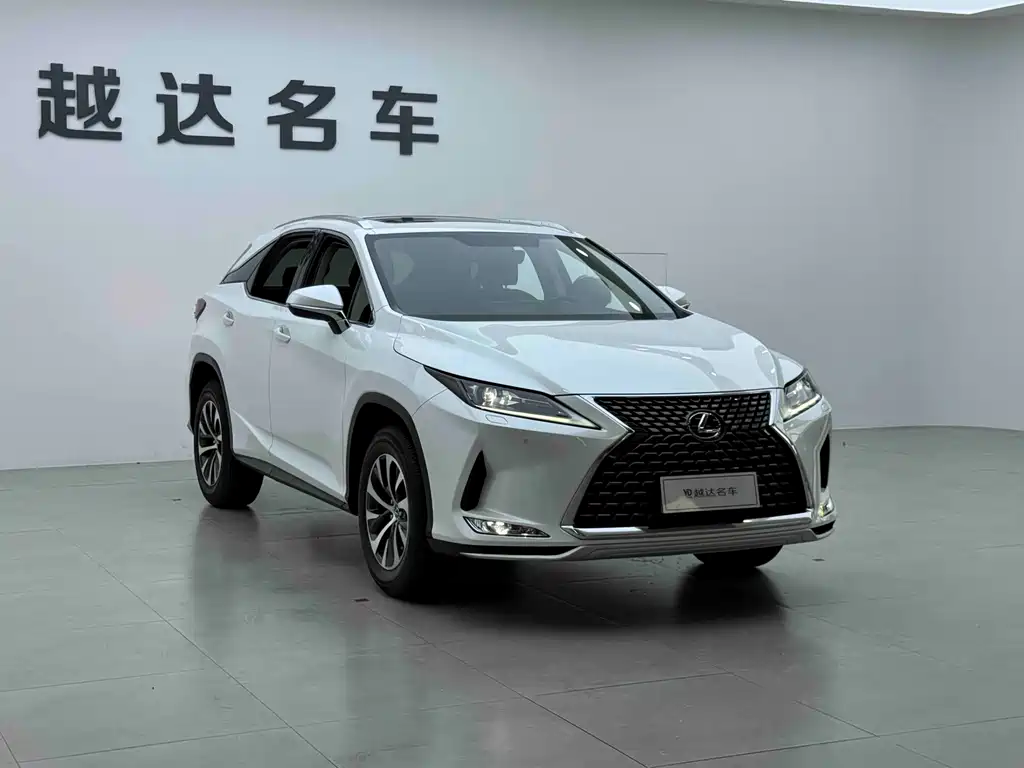 Lexus RX — фото 5