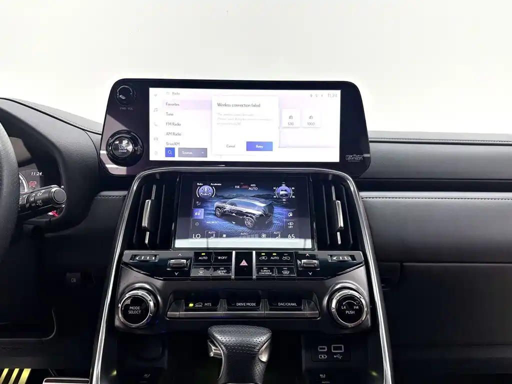 Lexus LX — фото 18
