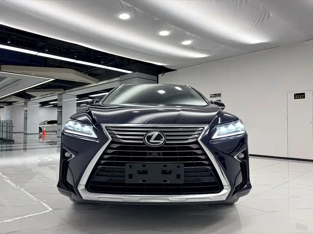 Lexus RX — фото 2
