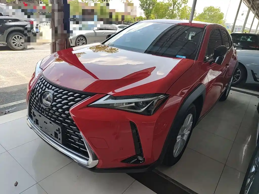 Lexus UX — фото 2