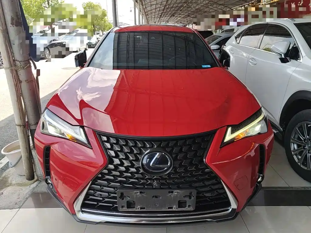 Lexus UX — фото 3