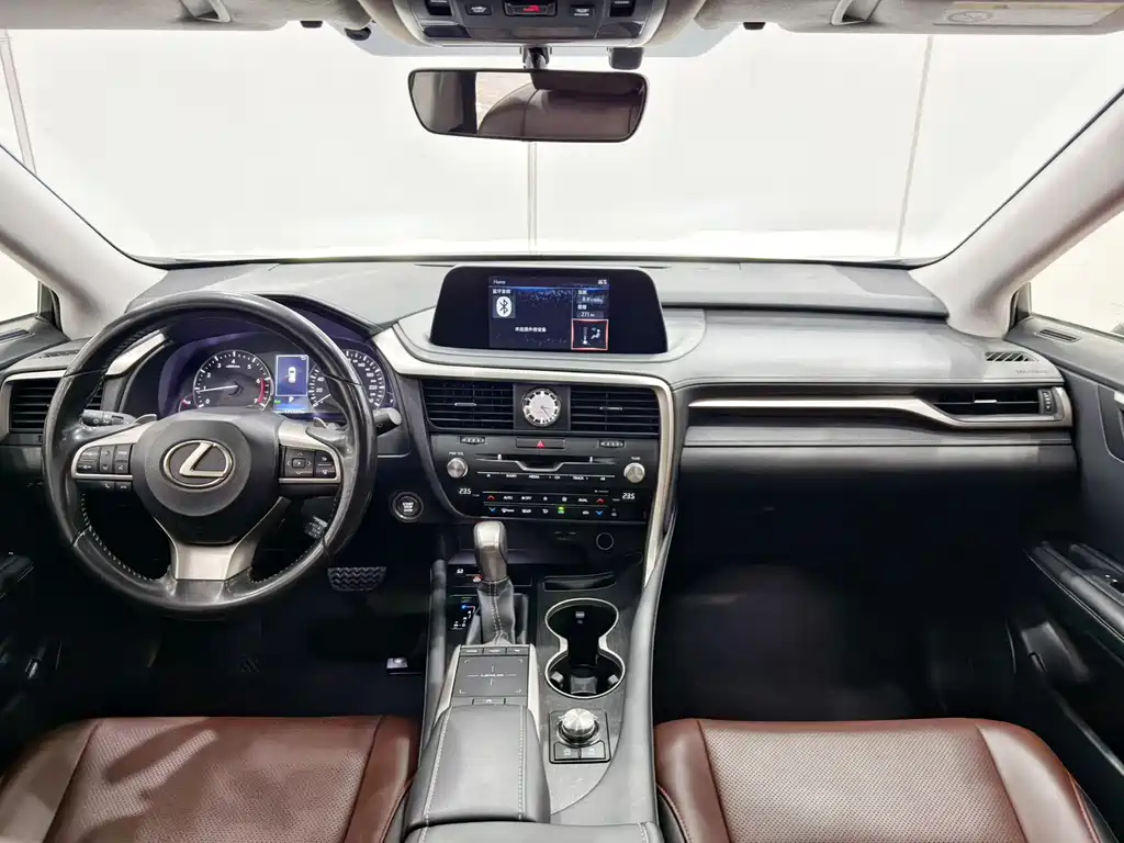 Lexus RX — фото 8