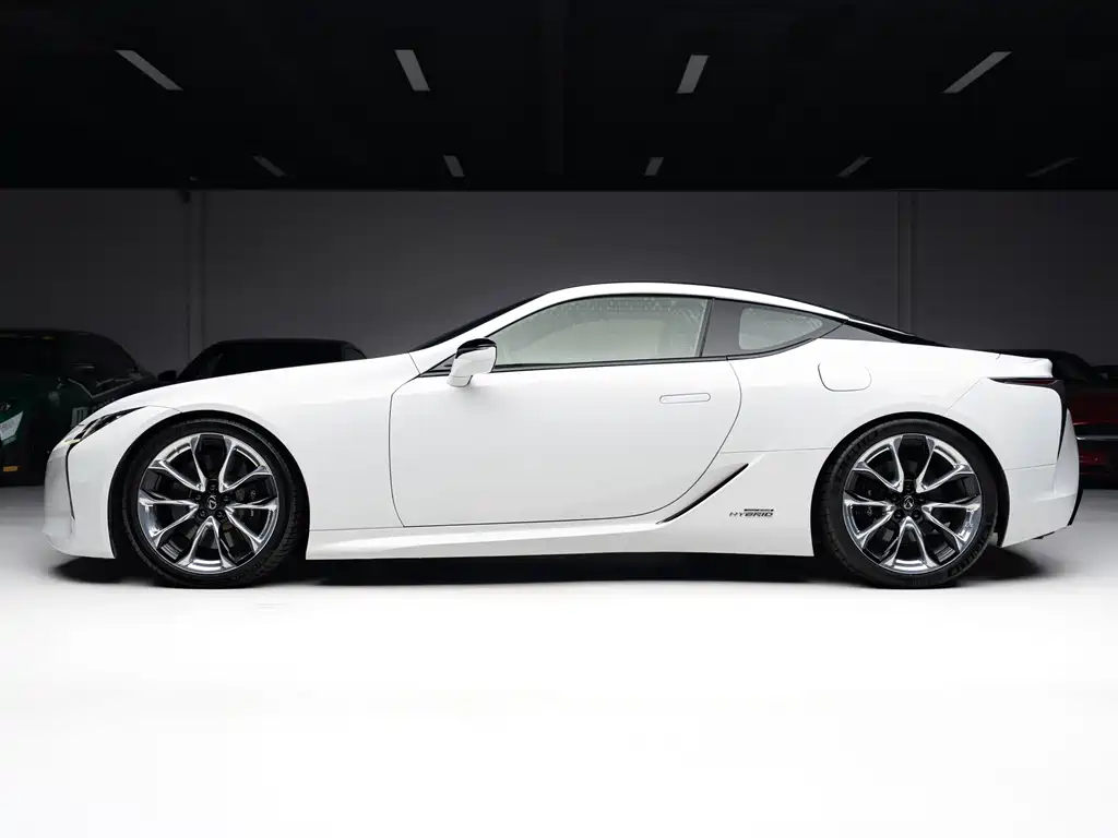 Lexus LC — фото 5